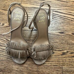 Banana Republic Honey Fringe‎ Ankle Strap Sandal 7